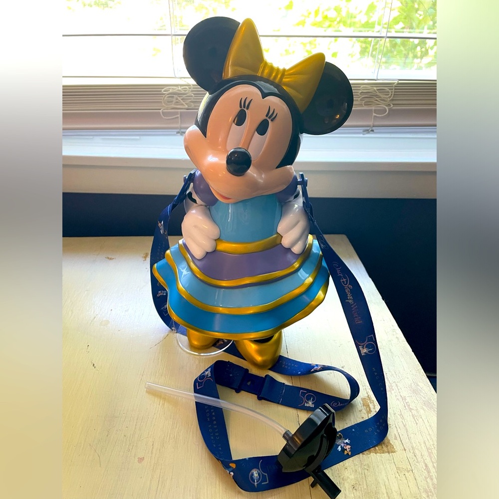 Minnie Mouse 50th Anniversary Park Exclusive Sipper Disney World